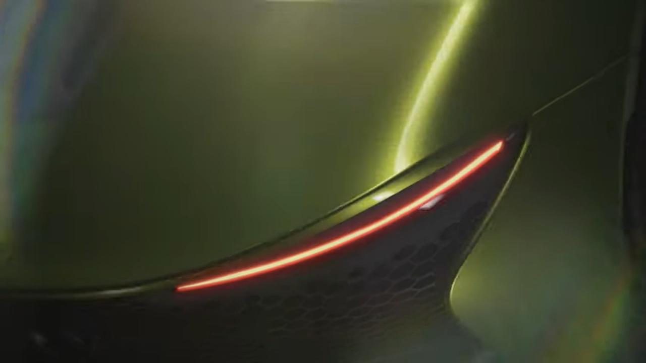 mclaren-reveals-shadowy-lines-of-things-to-come-once-artura-v6-hybrid-goes-live_7.jpg