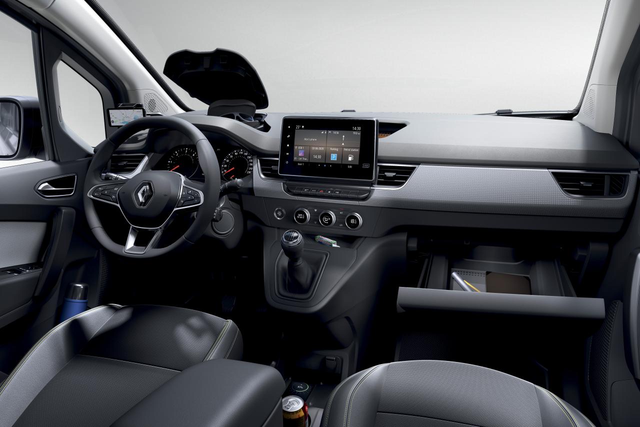 2021 - New Renault Kangoo Van in studio (15).jpg