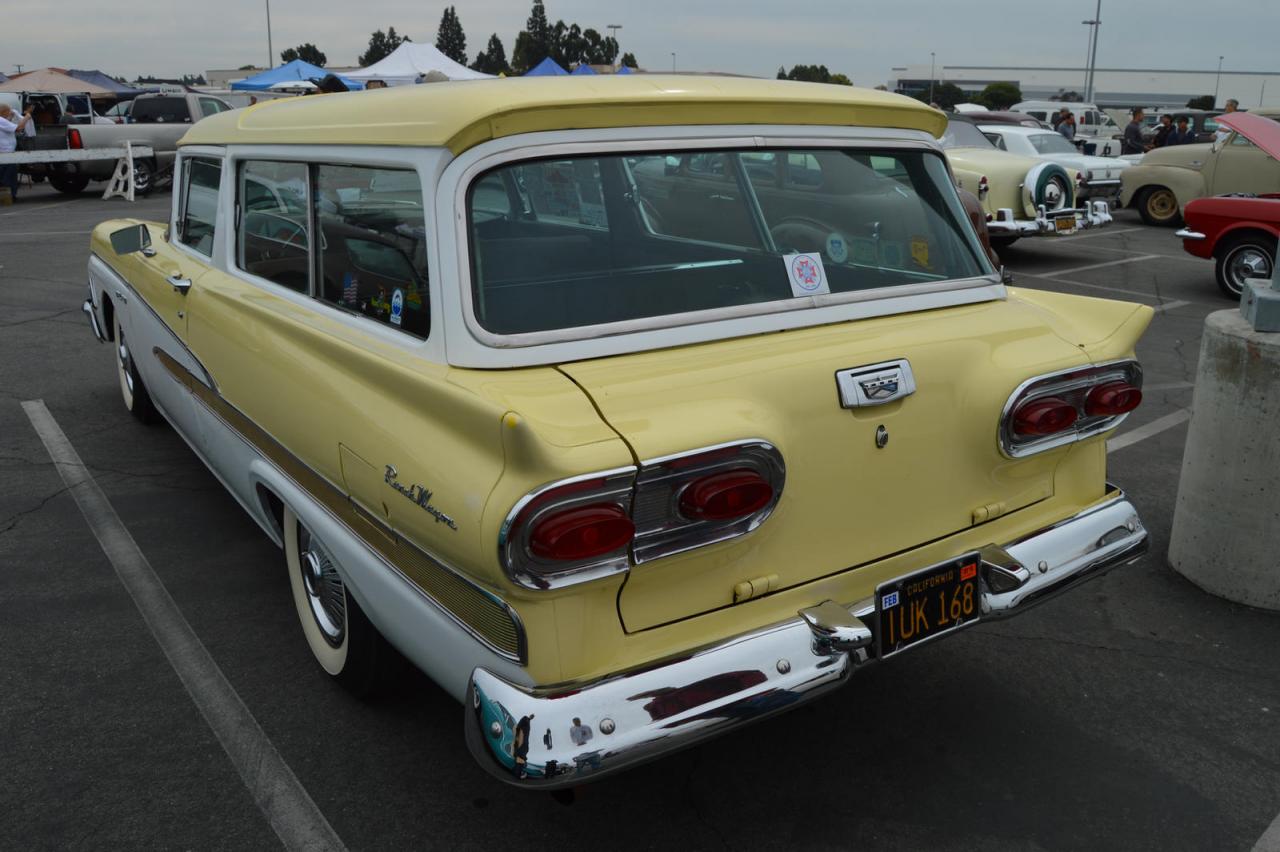 1958_ford_del_rio_ranch_wagon_rear.thumb.jpg.f0c3a750f85325f57937792fdb075cbd.jpg
