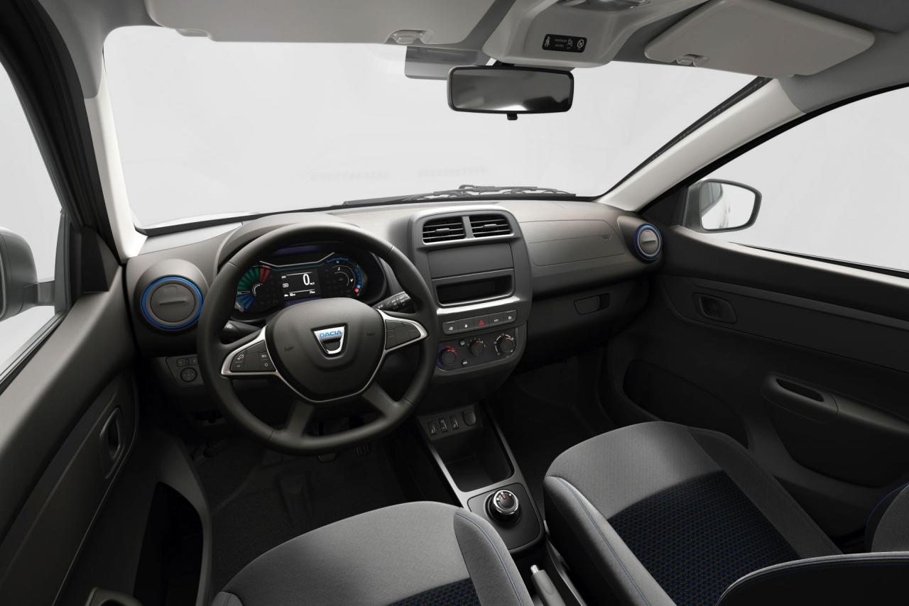 2021-Dacia-Spring-Electric-Cargo-2.jpg