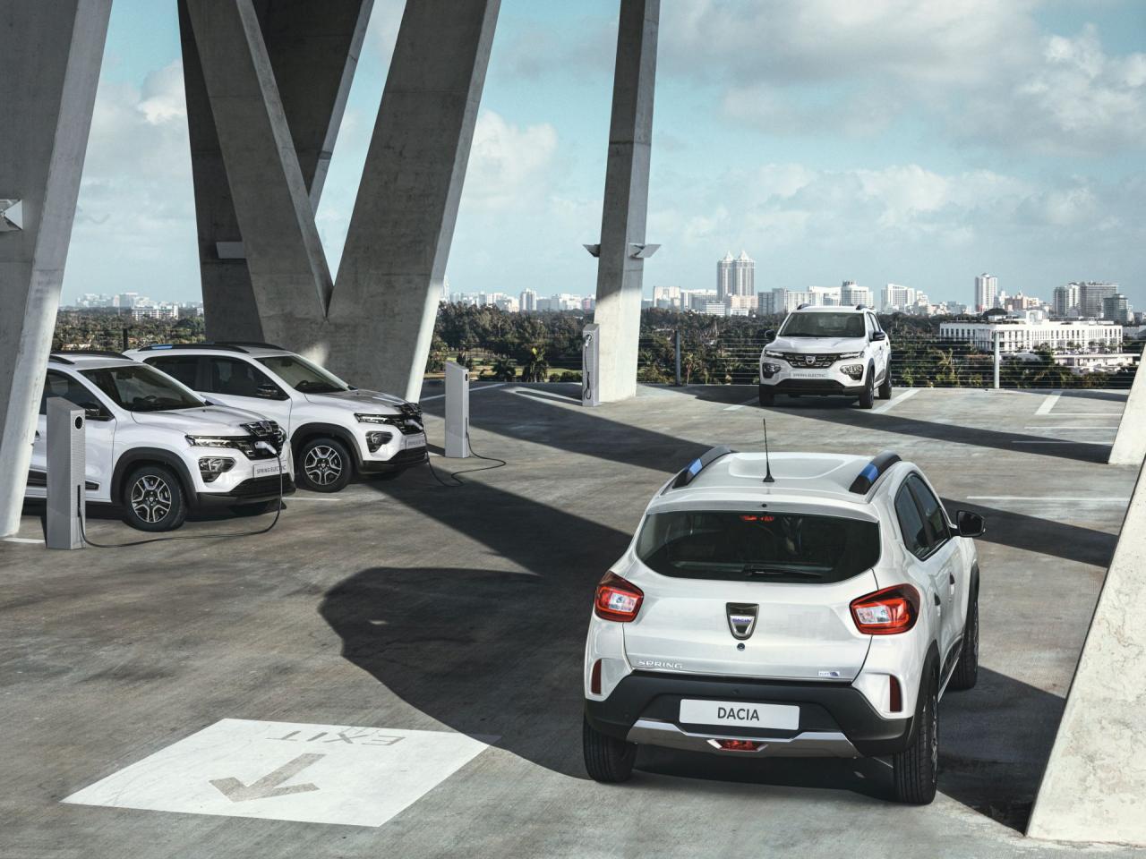 2021-Dacia-Spring-Electric-carsharing-variant-16.jpg