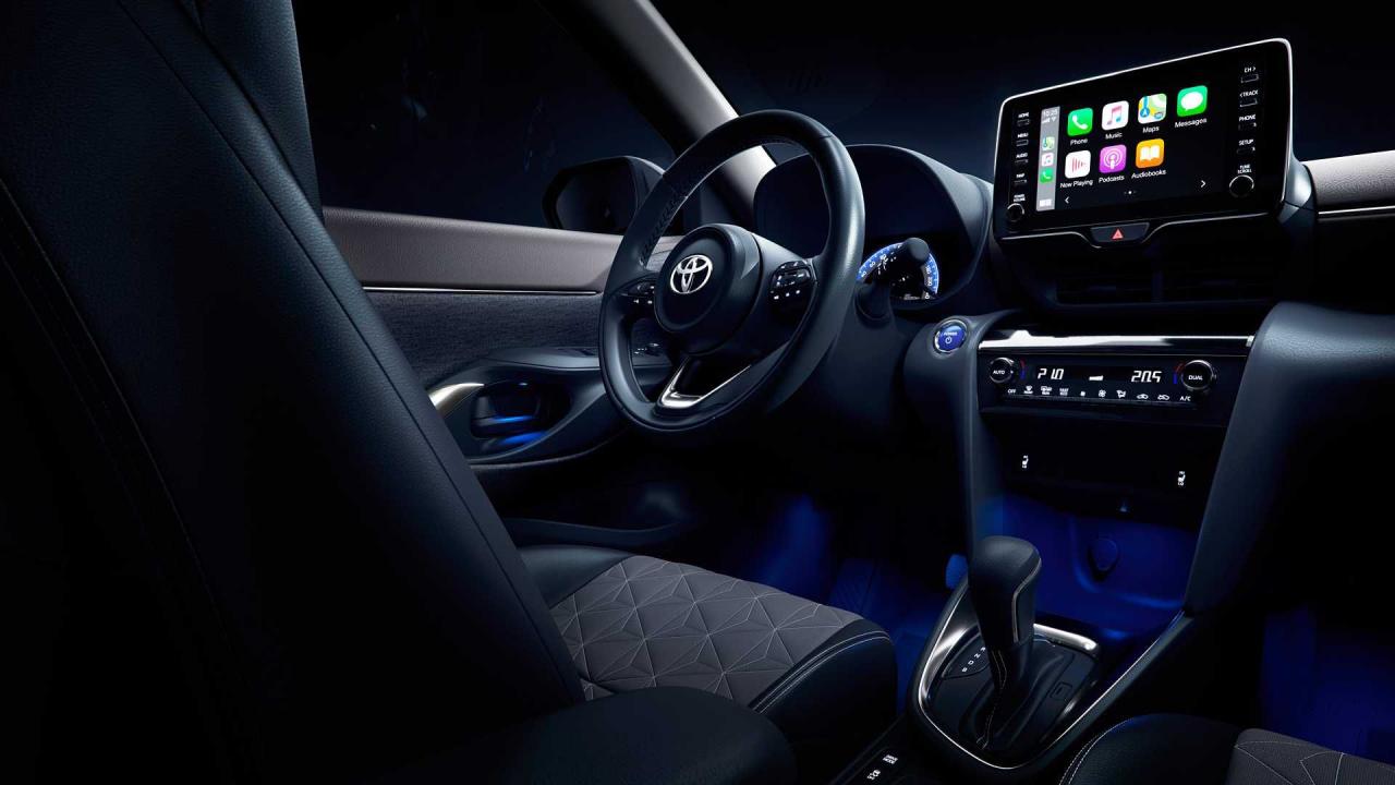 2021-Toyota-Yaris-Cross-14.jpg