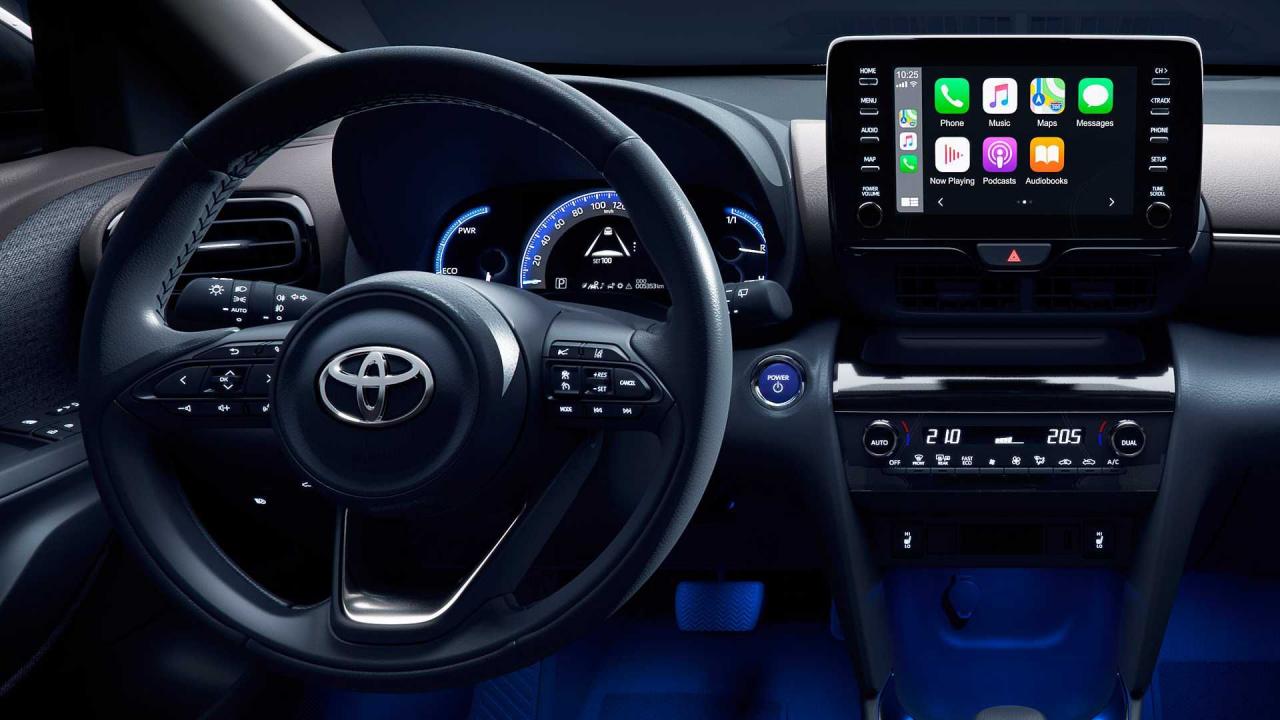 2021-Toyota-Yaris-Cross-15.jpg