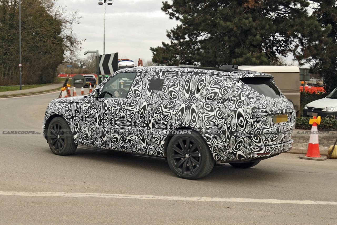 2022-range-rover-spied-3.jpg