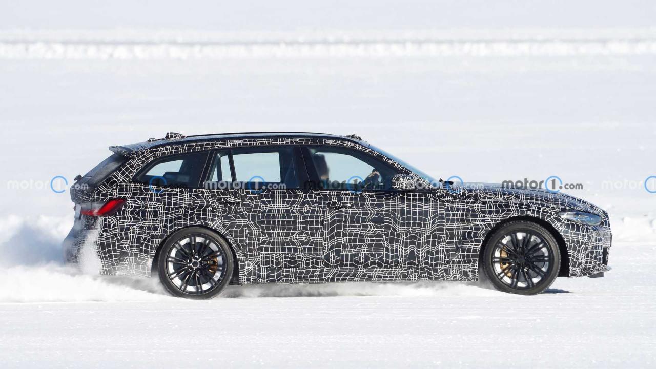 2117808225_bmw-m3-touring-spy-photos(2).thumb.jpg.29b1374f47b1784a7eaf79f5d82ae5cf.jpg