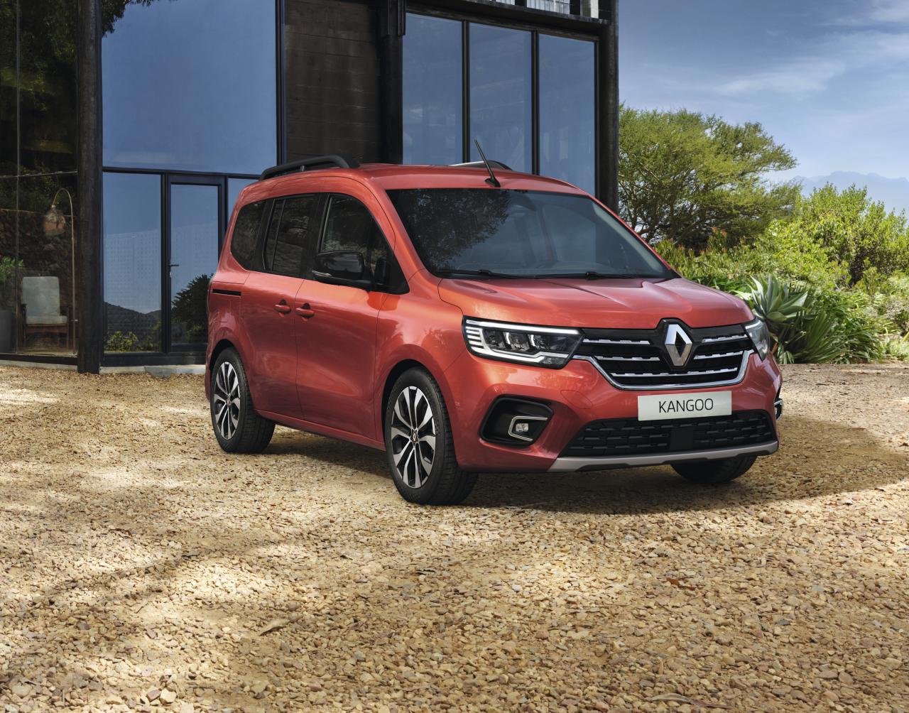 2020 - THE NEW RENAULT KANGOO.jpg