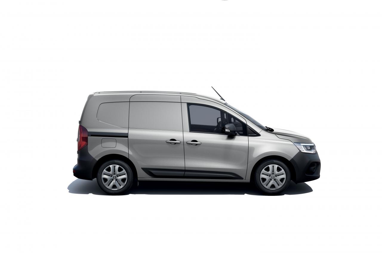 2021 - New Renault Kangoo Van in studio (1).jpg