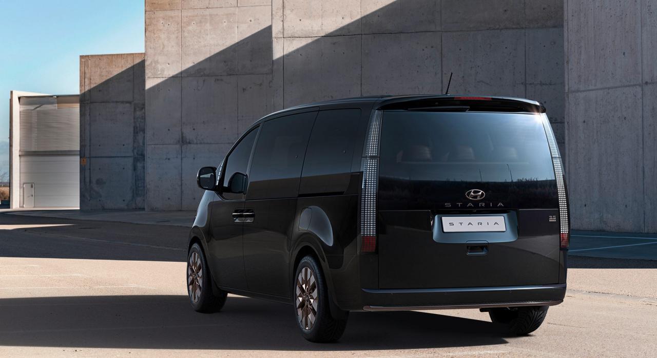 Hyundai-Staria-5.jpg