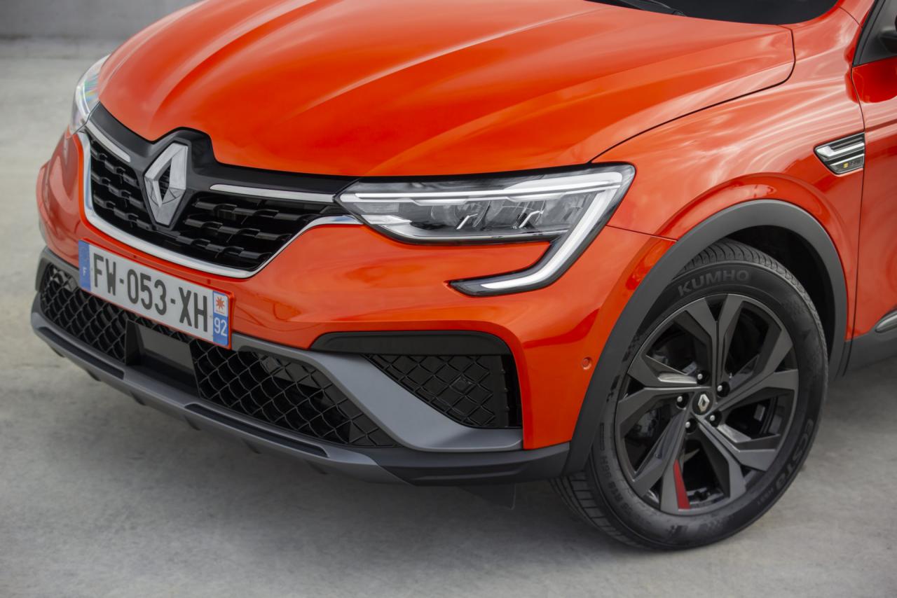 Renault-Arkana-79.jpg