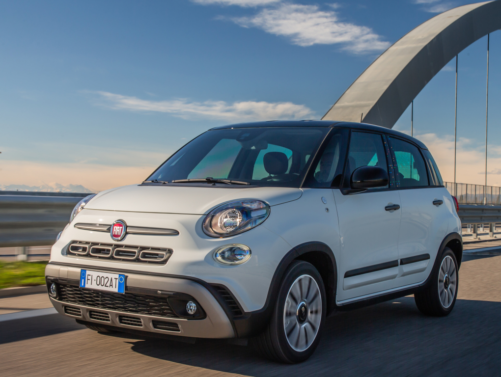 fiat_500l_hey_google_0000002d0f010b4c.jpg.23d928d03685abb8d627a8bfa4a0a01c.jpg