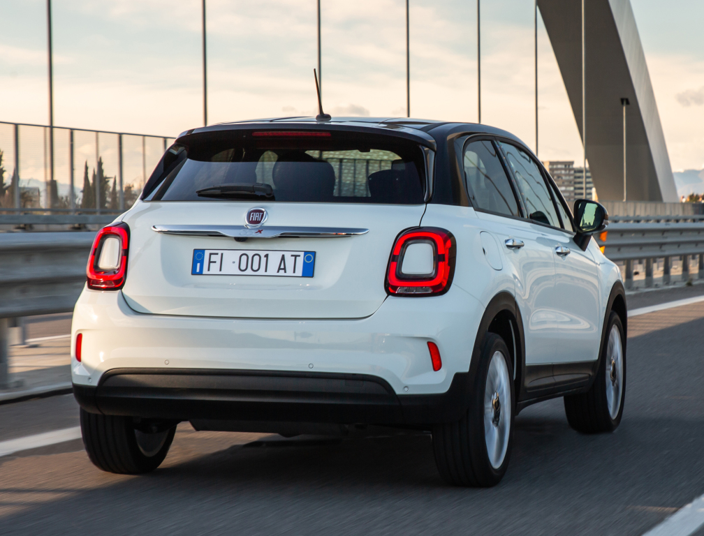 fiat_500x_hey_google_91_012702740c21093e.jpg.3af2ffd393a97d56fb2053c5796151e0.jpg