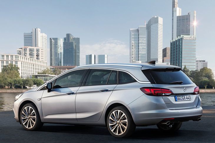 opel-astra-sports-tourer-05847da.jpg.618e7ecddad5350ca4d97f0aa5337e67.jpg