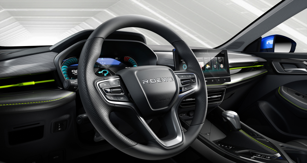 roewe_i5_28.jpg.1fa40a8442c1e5b0c09b6eb0321d6869.jpg