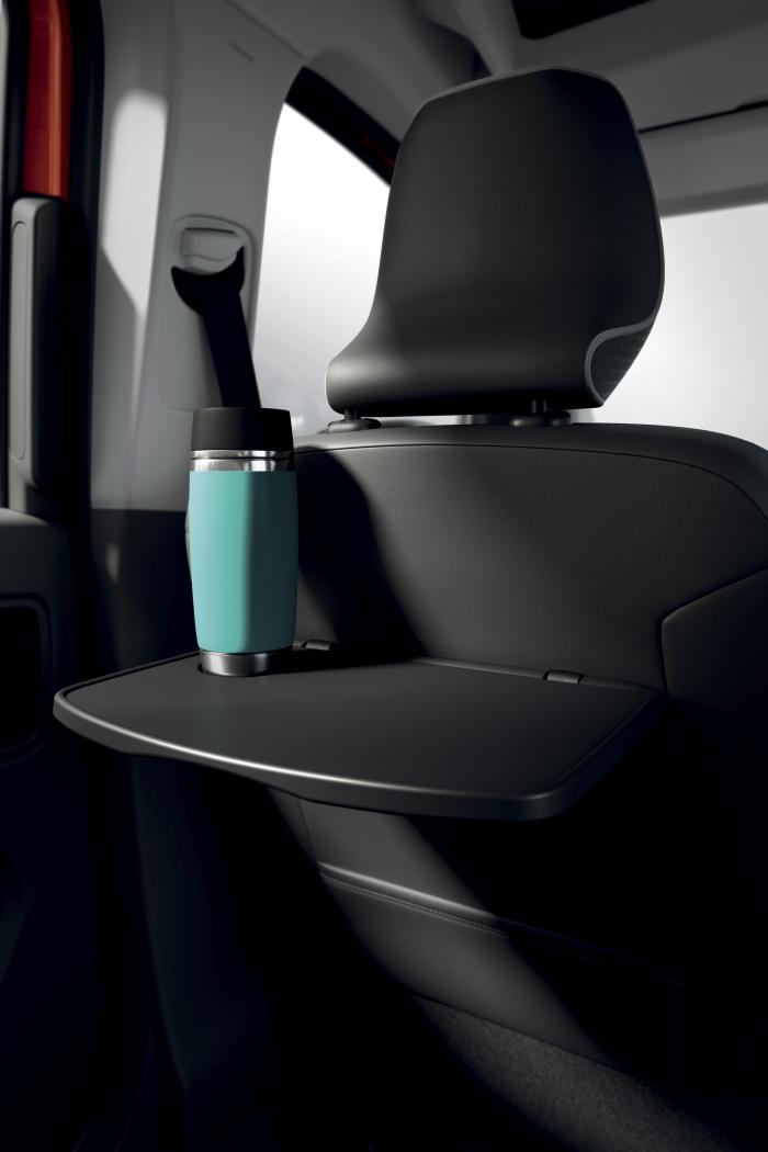2021 - New Renault Kangoo - In studio (16).jpg