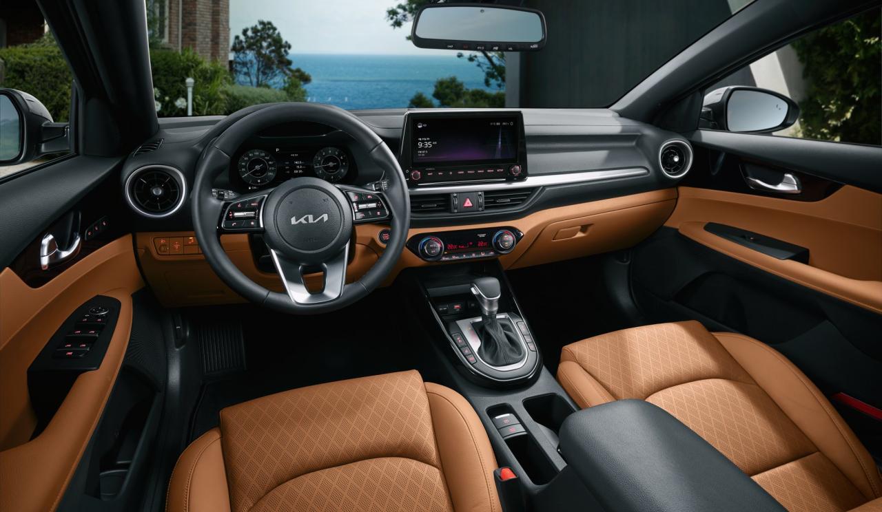 2021-Kia-K3-Cerato-facelift-3.jpg