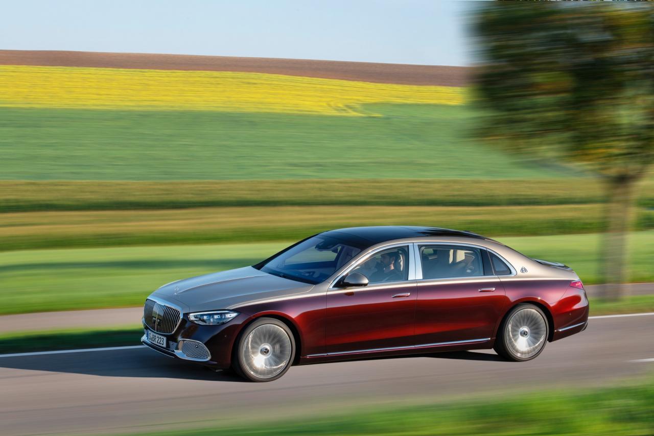 2021-Mercedes-Maybach-S-Class-15.jpg