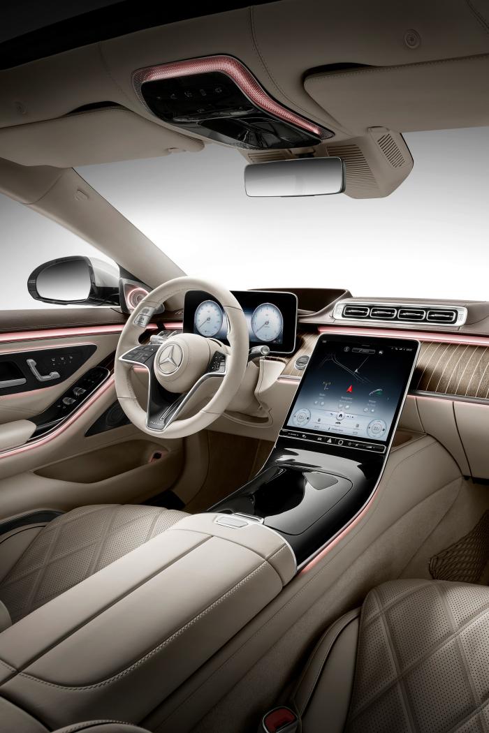 2021-Mercedes-Maybach-S-Class-22.jpg