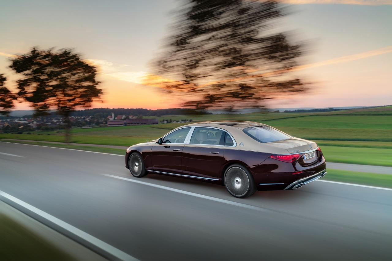 2021-Mercedes-Maybach-S-Class-4.jpg