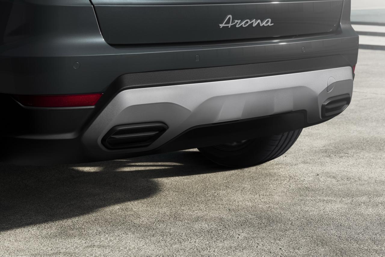 2021-SEAT-Arona-Xperience-Dark-10.jpg