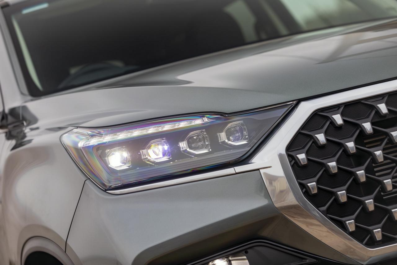 2021-SsangYong-Rexton-34.jpg