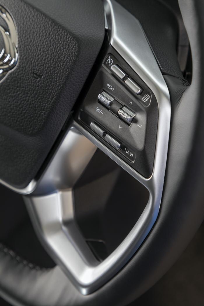 2021-SsangYong-Rexton-43.jpg