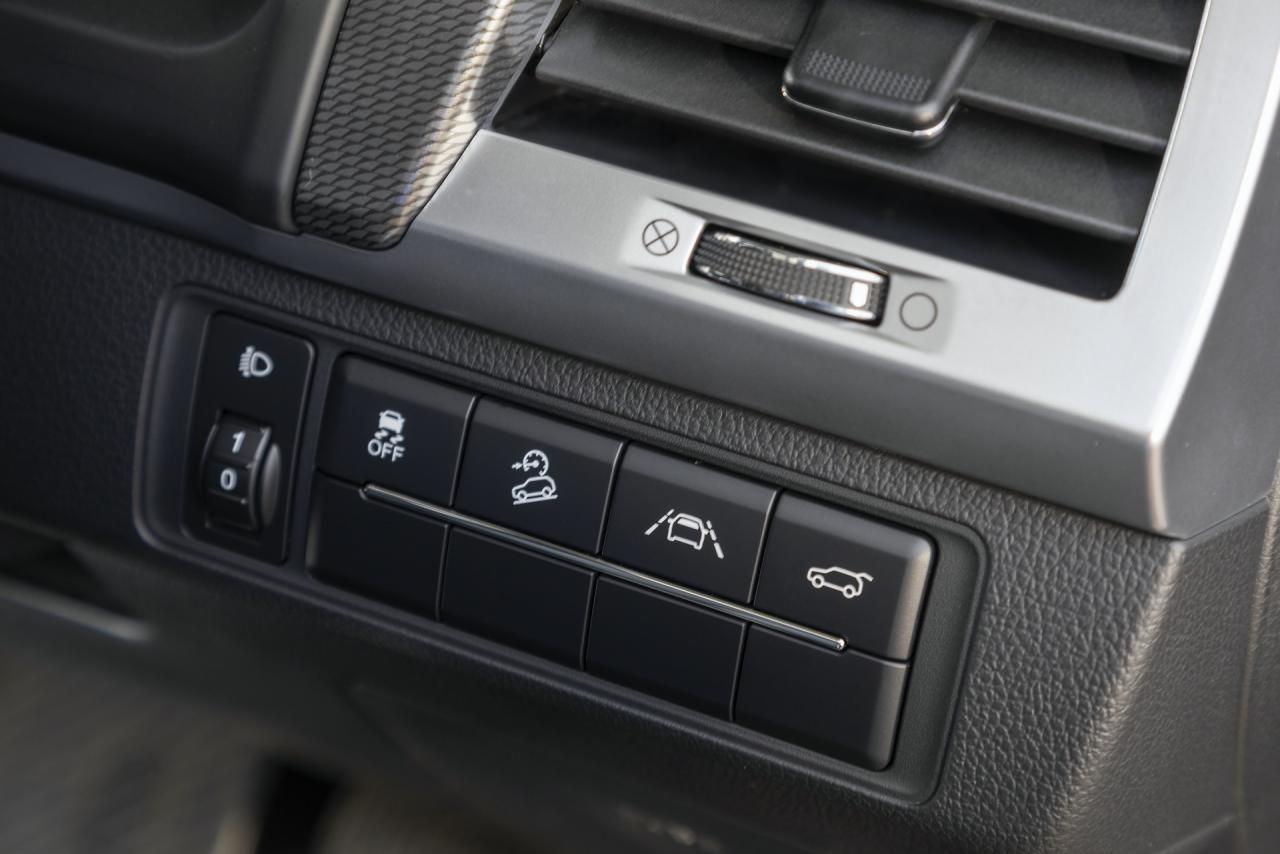 2021-SsangYong-Rexton-44.jpg