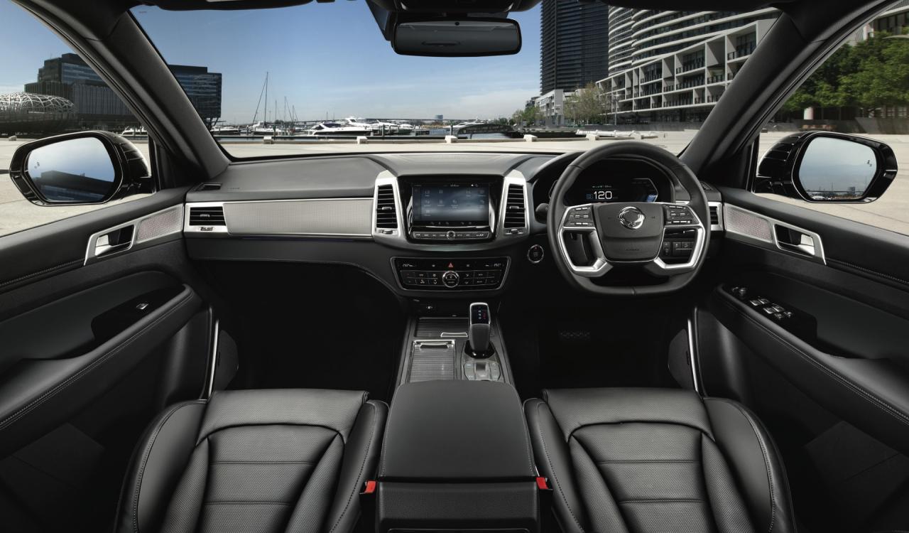 2021-SsangYong-Rexton-56.jpg