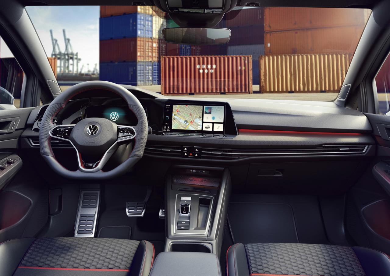 2021-VW-Golf-GTI-Clubsport-45-02.jpg