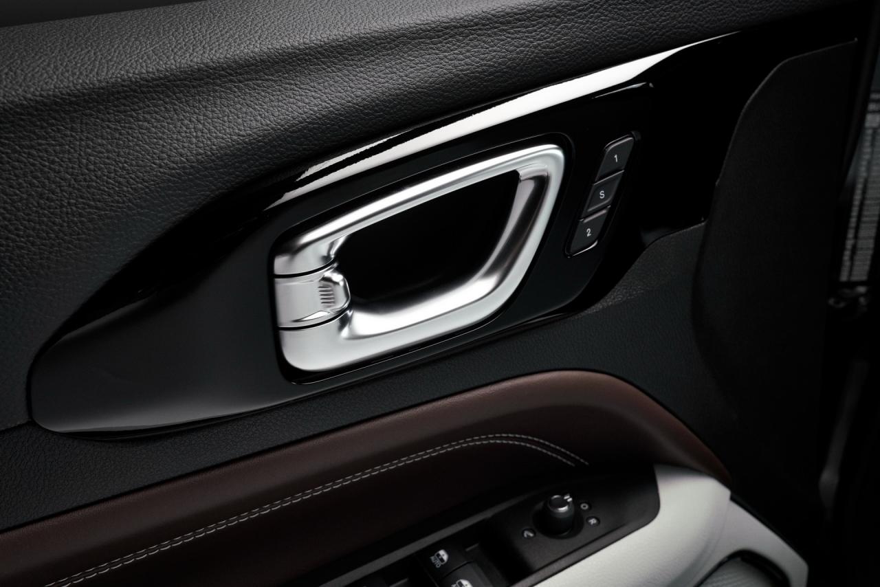 2021-jeep-compass-europe-17.thumb.jpg.9314b5e3a0d117fa08a60d08c22cfc75.jpg