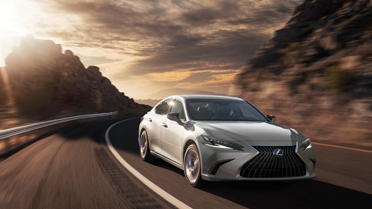 2022-Lexus-ES-44.jpg