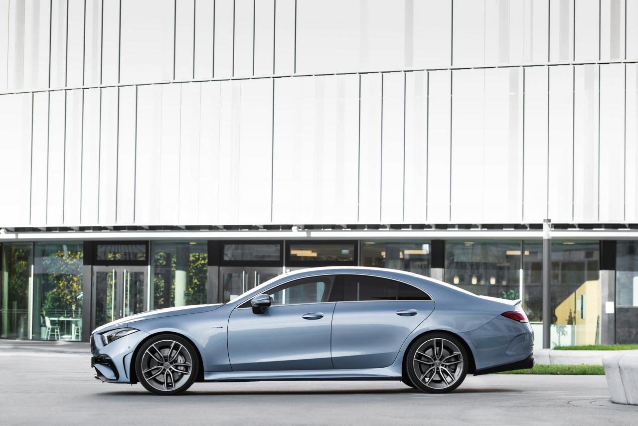 2022-Mercedes-AMG-CLS-53-26.jpg