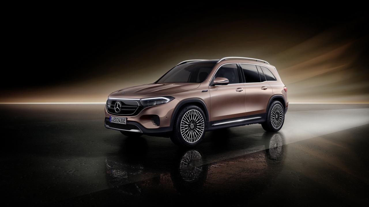 2022-Mercedes-EQB-38.jpg