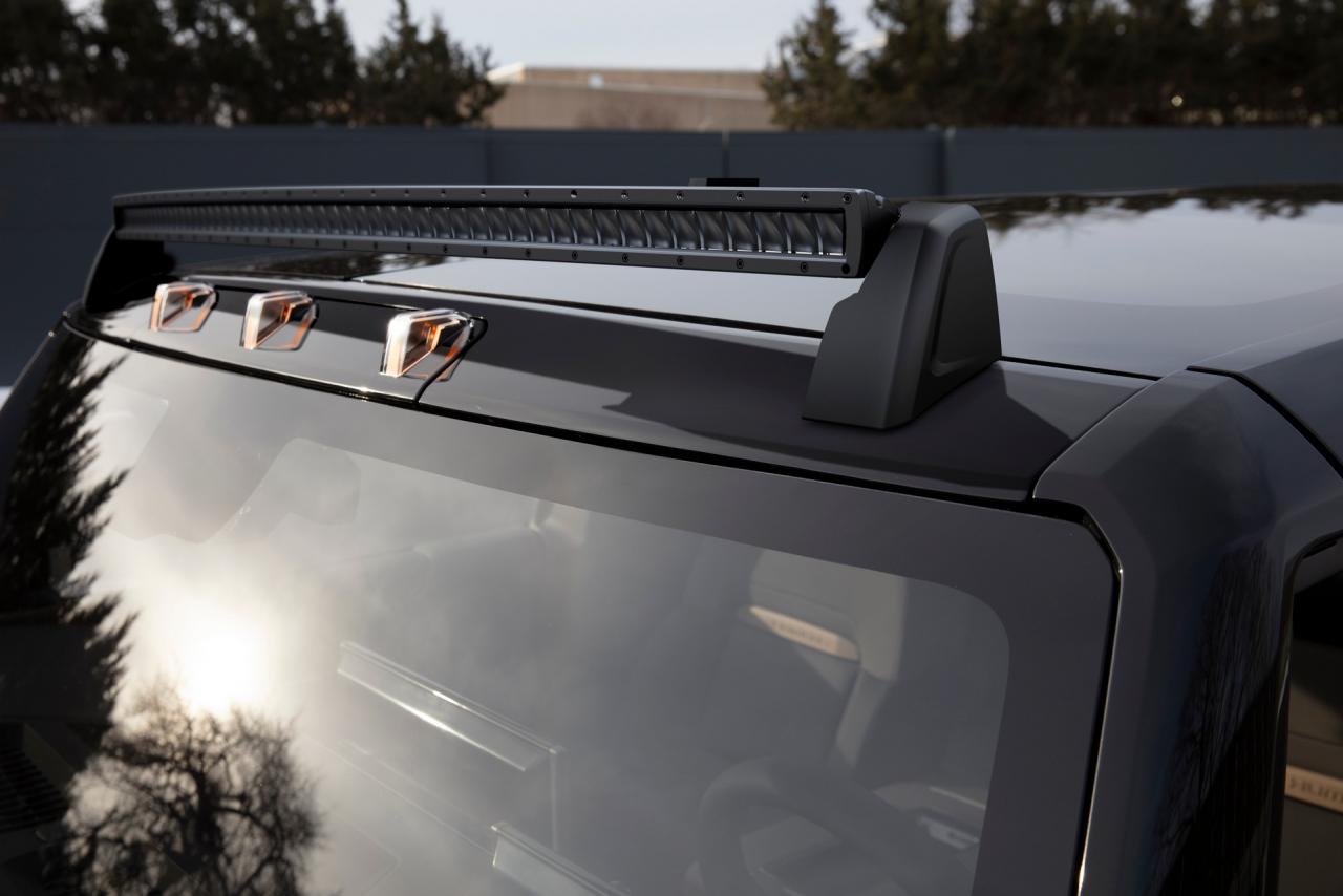 2024-GMC-Hummer-EV-SUV-31.jpg