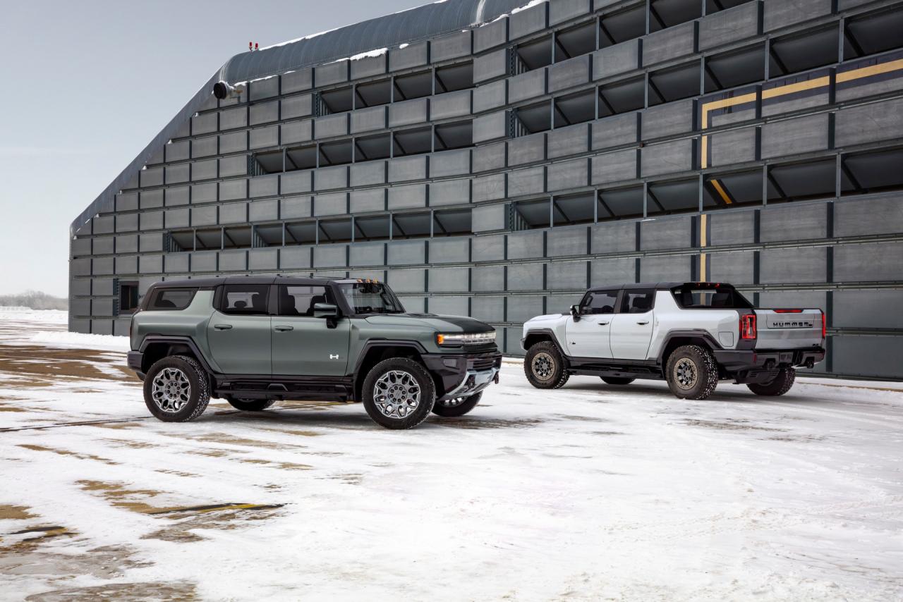 2024-GMC-Hummer-EV-SUV-9.jpg