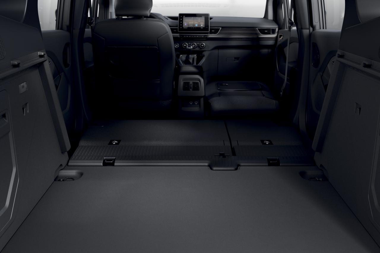 2021 - New Renault Kangoo - In studio (11).jpg