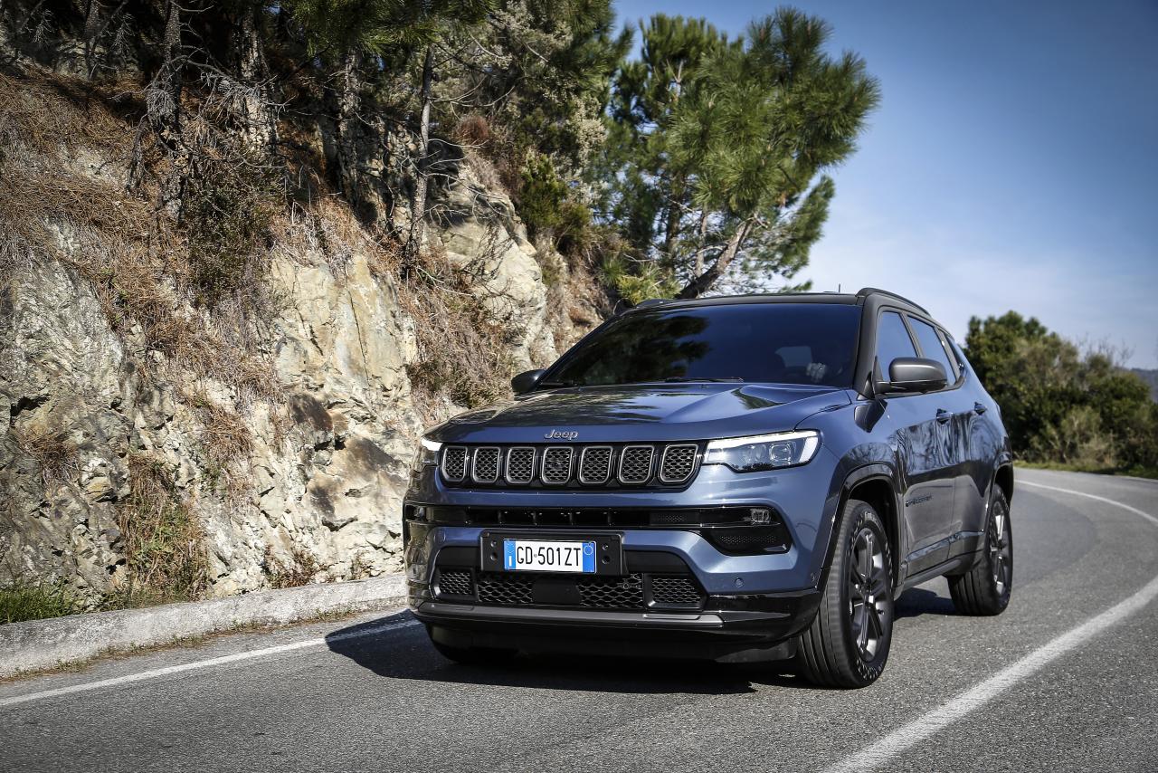 642708186_8.NewJeepCompass80thAnniversary.thumb.JPG.18f34f4aa43437a1a011ab235186a485.JPG