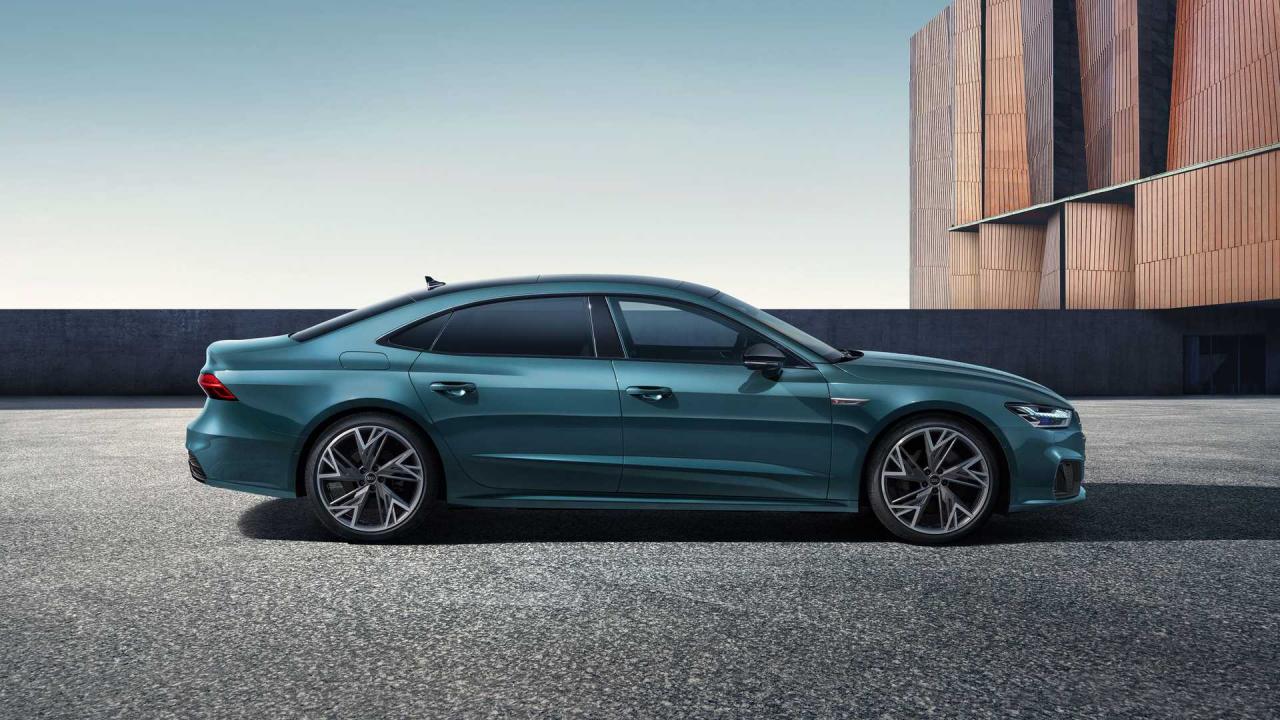 cin-e-ozel-olarak-hazirlanan-audi-a7-l (1).jpg