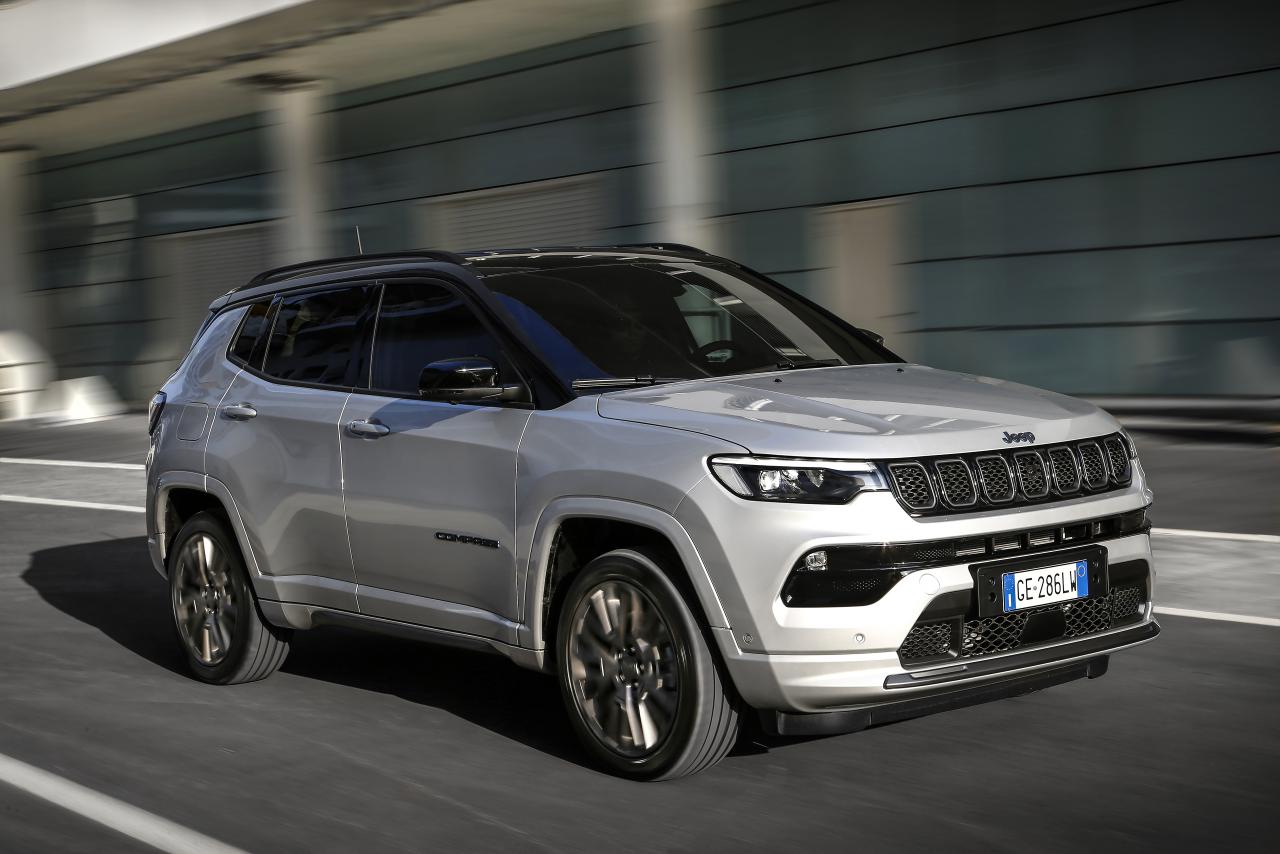 882912201_5.NewJeepCompassS4xe.thumb.JPG.12effb69e183bf981f33b8f1fc4c4531.JPG