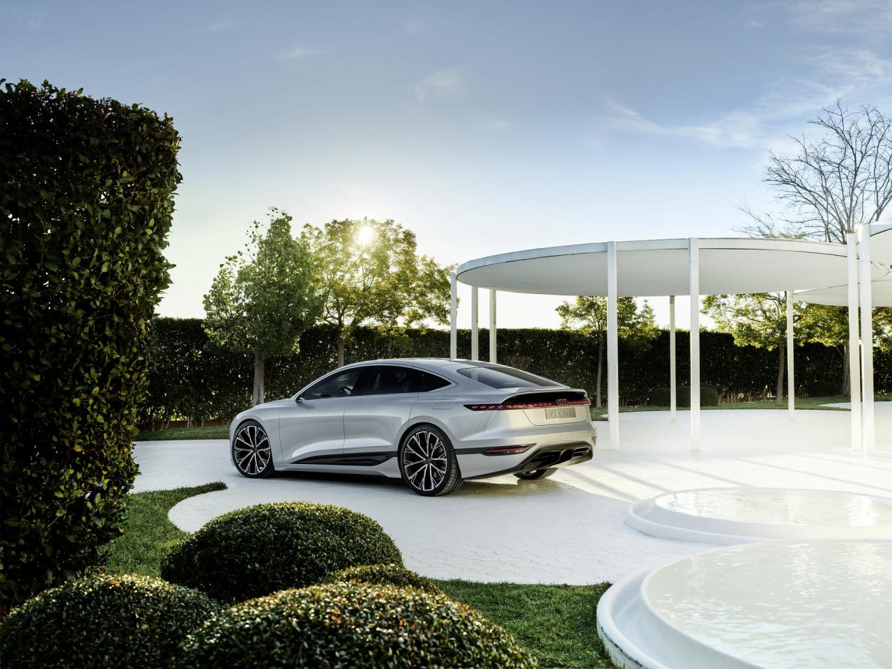 Audi-A6-E-Tron-Concept25.jpg