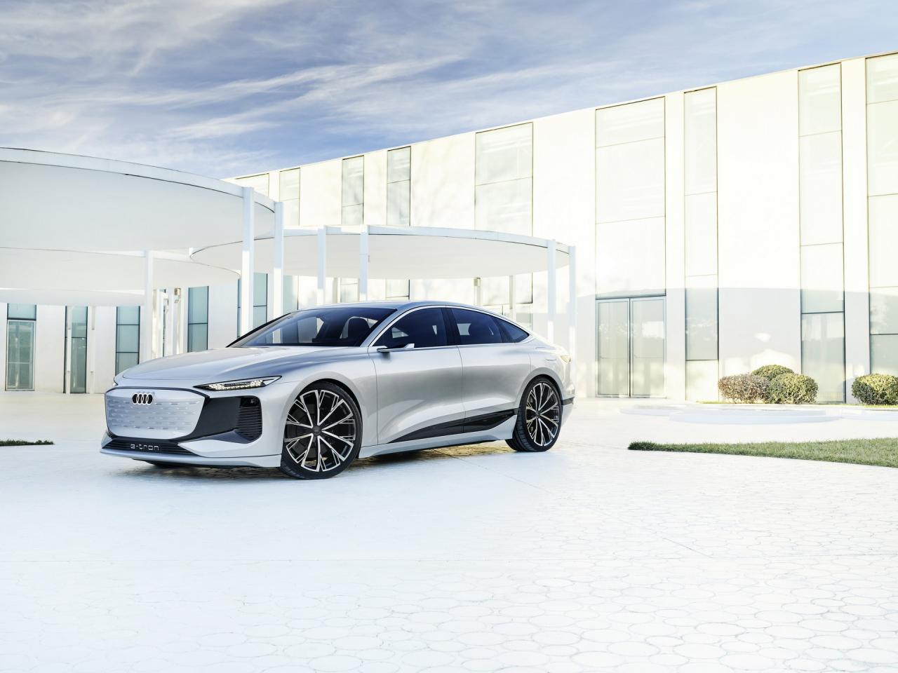 Audi-A6-E-Tron-Concept29.jpg