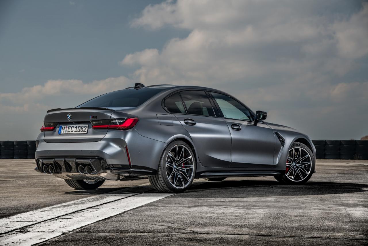 BMW-M3-M4-Competition-xDrive-64.jpg