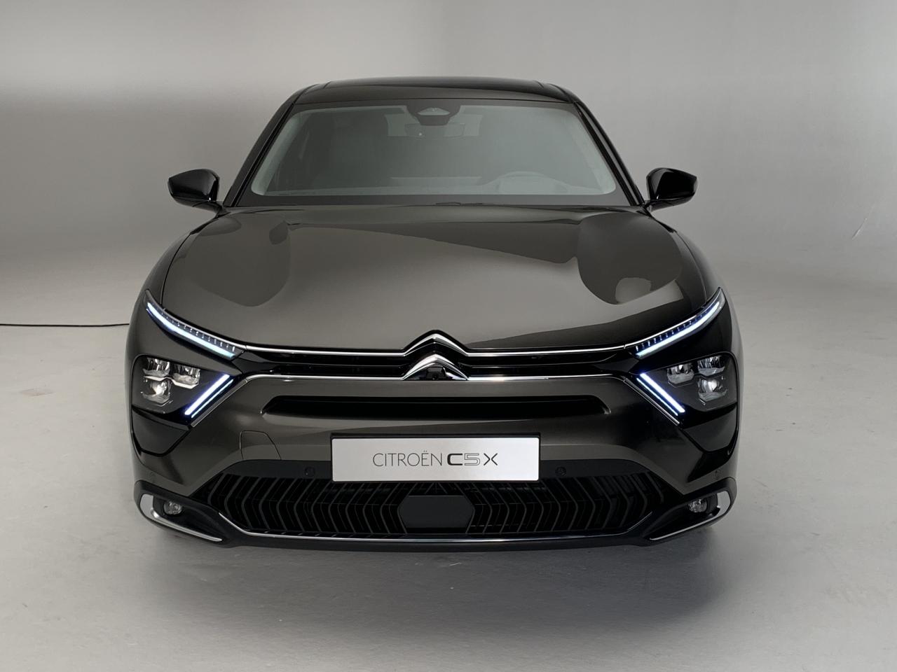 S0-presentation-video-nouvelle-citroen-c5-x-pari-ose-668819.thumb.jpg.3142c9800cbfb8f167ca2b043738b333.jpg