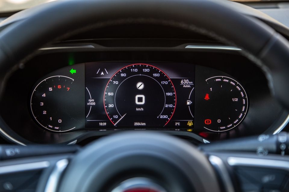 S8-essai-video-fiat-tipo-cross-669306.jpg.21139c03e3f2c84eba80e9b5c1fe8596.jpg