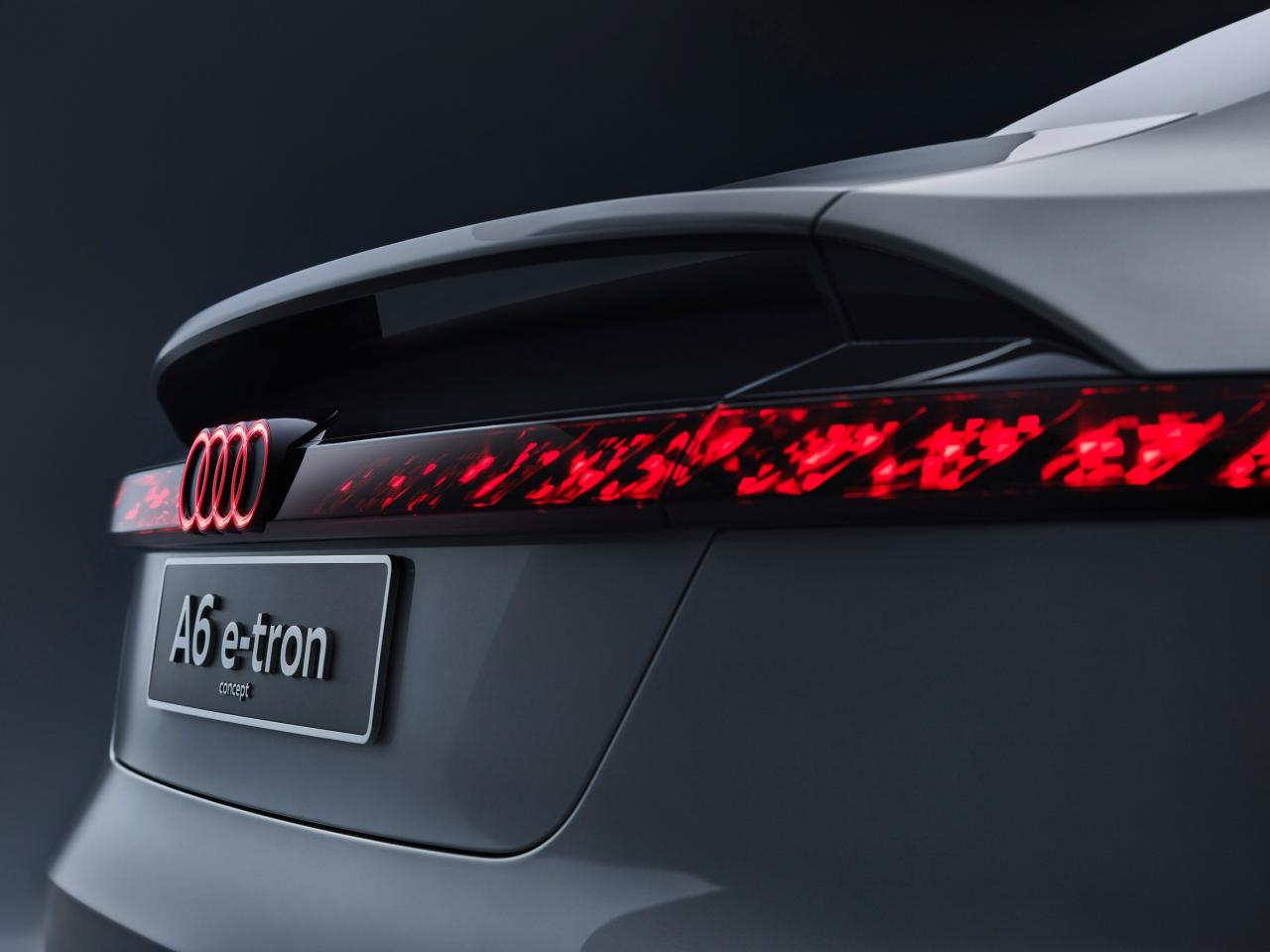 audi-a6-e-tron-concept-goes-for-sportback-looks-and-over-435-miles-of-ev-range_26.jpg