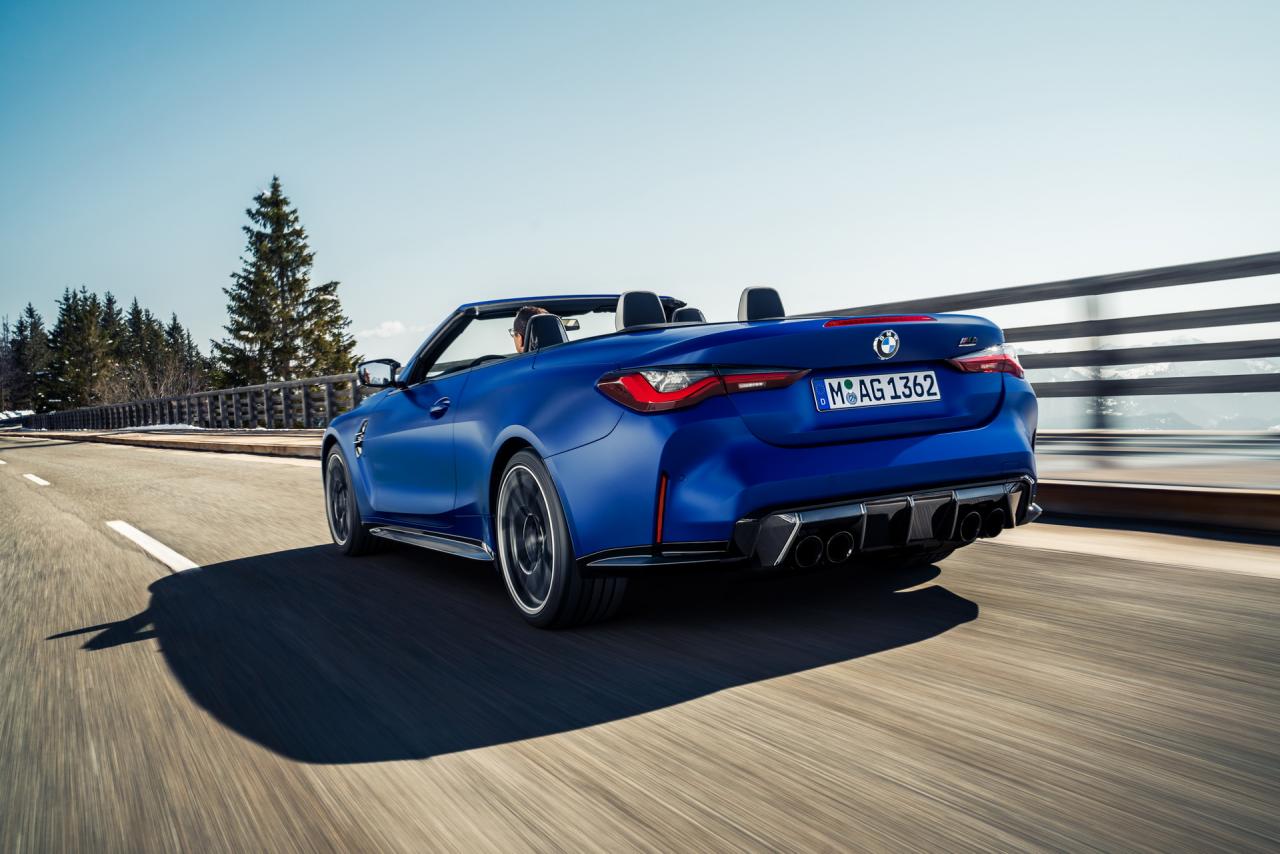 2022-BMW-M4-Convertible-29 (1).jpg