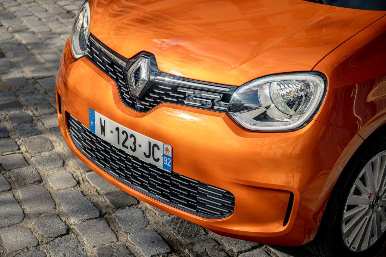 2021-Renault-Twingo-Electric-Vibes-special-edition-27.jpg