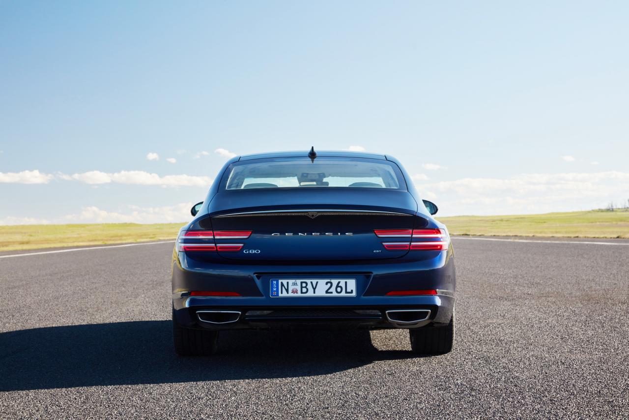 2021-genesis-g80-5.jpg