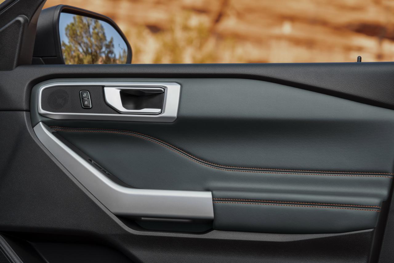 2021_Ford_Explorer_Timberline_08.jpg
