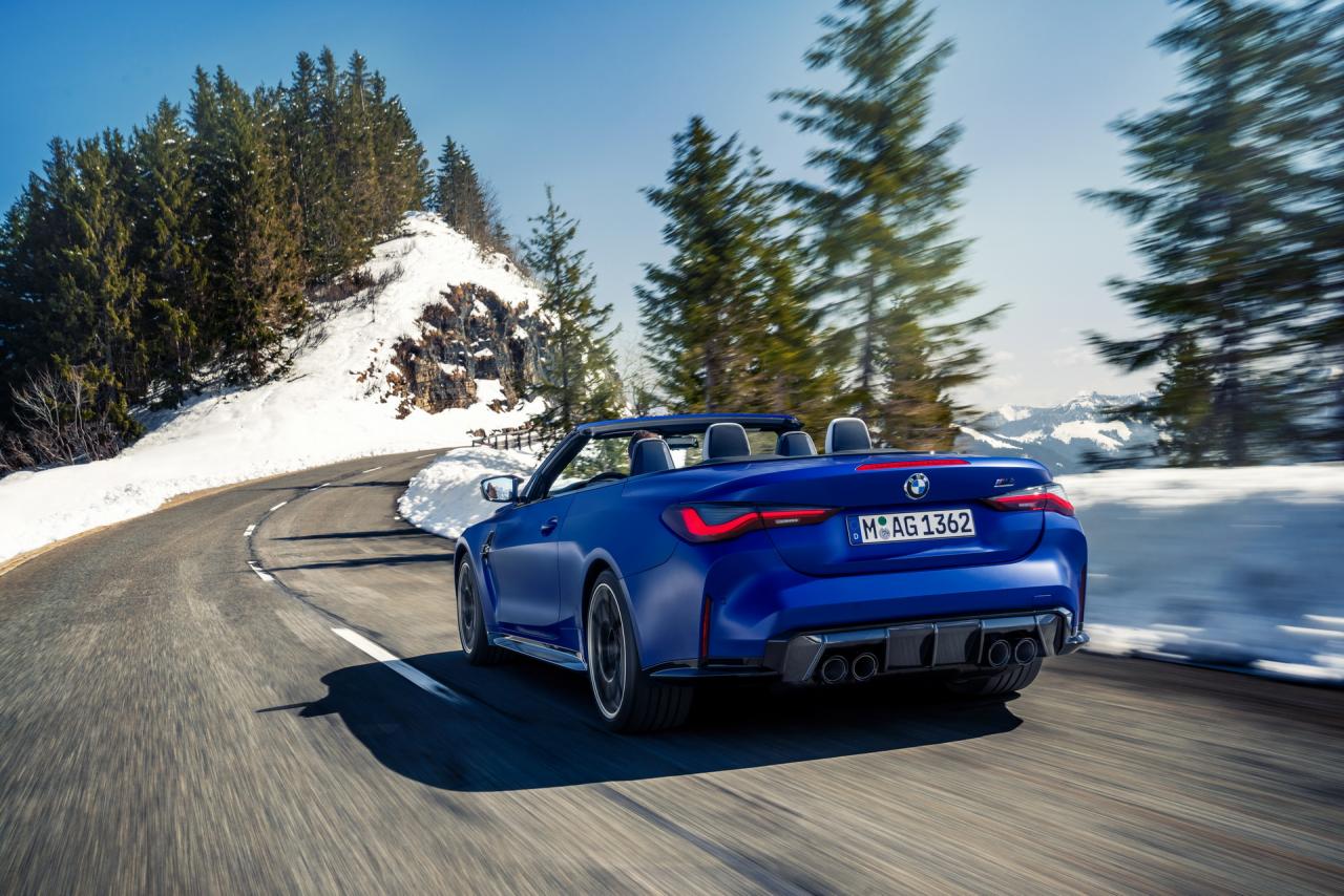2022-BMW-M4-Convertible-19.jpg