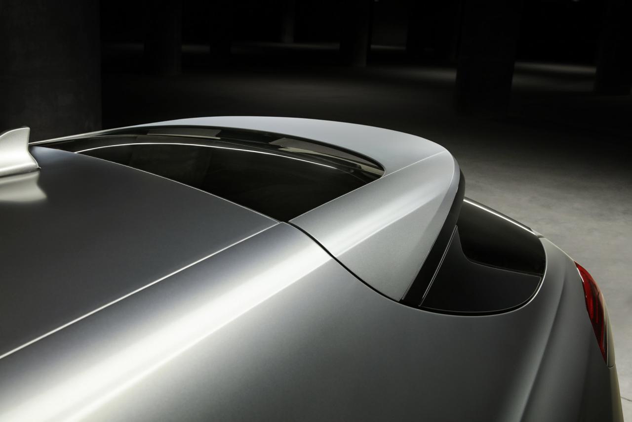 2022-Genesis-G70-Shooting-Brake-10-1.jpg